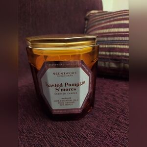 Toasted pumpkin smores candle by scentworx